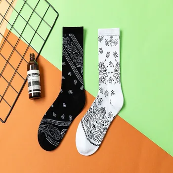 Brand INS tide, puni čarape s cijevi za ljubav, pamuk, crno - bijele muške i ženske sportske krave, bijeli oblaci, par čarapa za skateboard